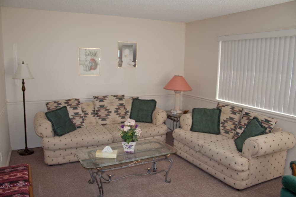 Courtyard Two-Bedroom